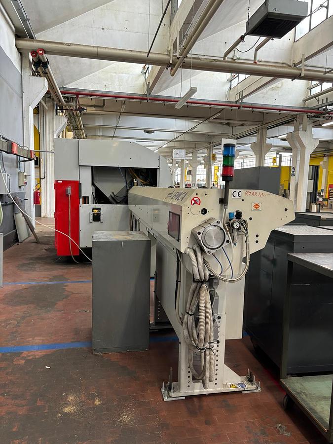 Used CNC-Dreh- und Fräszentrum EMCO Hyperturn 665 MC Plus