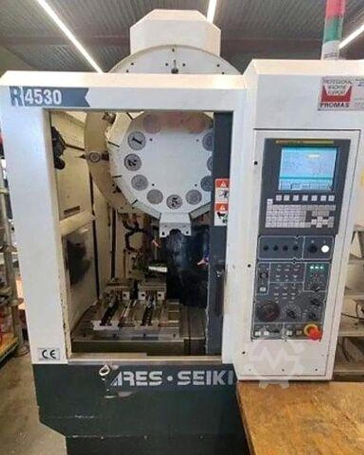 Gebraucht Vertikales Bearbeitungszentrum Ares Seiki R 4530