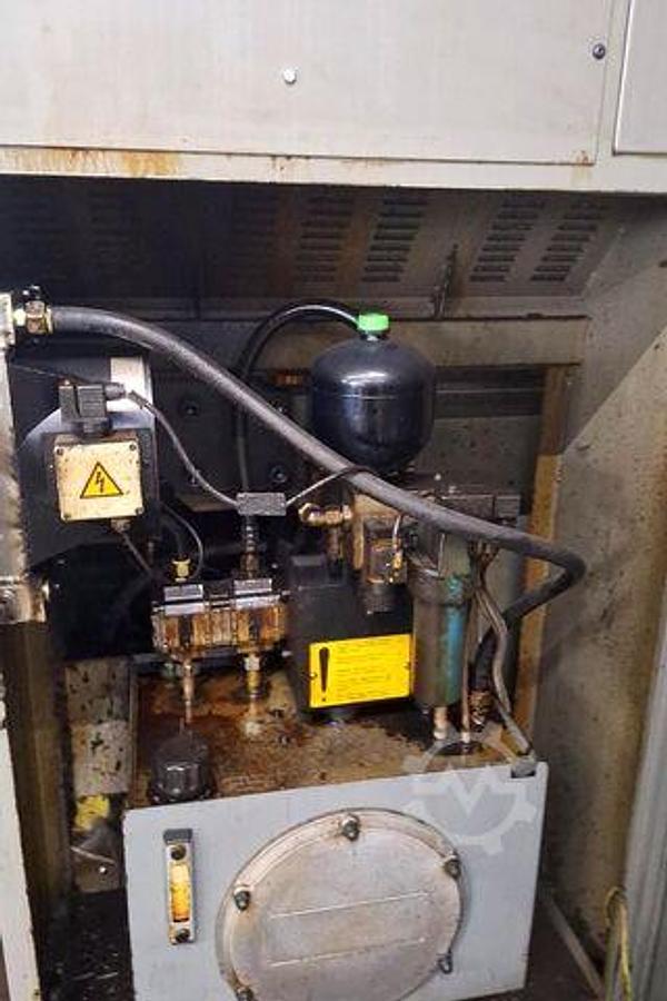 Gebraucht Vertikales Bearbeitungszentrum Ares Seiki R 4530