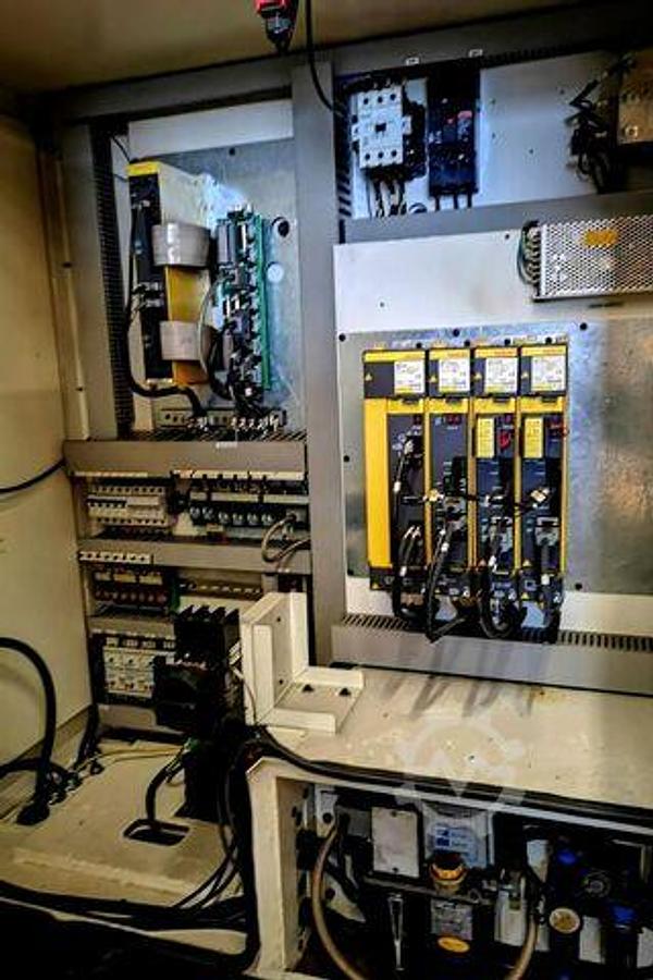 Gebraucht Vertikales Bearbeitungszentrum Ares Seiki R 4530