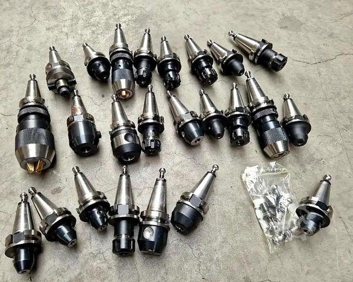 Gebraucht Vertikales Bearbeitungszentrum Ares Seiki R 4530