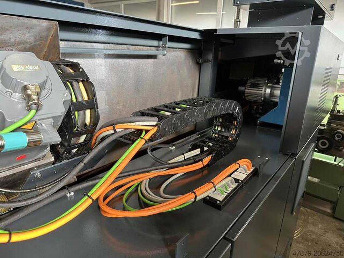 Gebraucht CNC-Dreh- und Fräszentrum DMG, Gildemeister, Mori NEF 400 V3