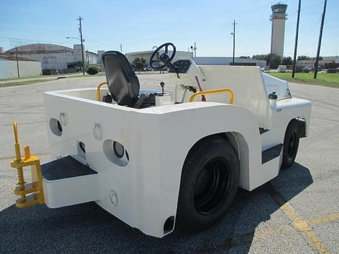 Used 2010 TUG MR10, baggage tow tractor