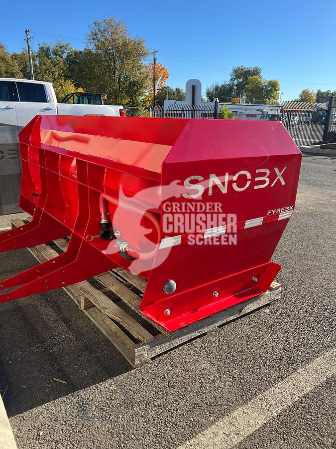 NEW SNOBX