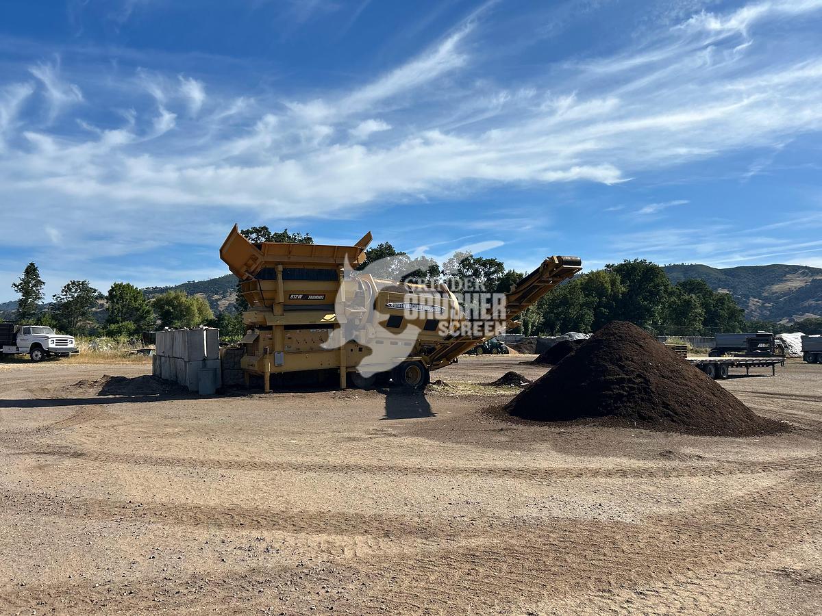 2015 SCREEN MACHINE 612W