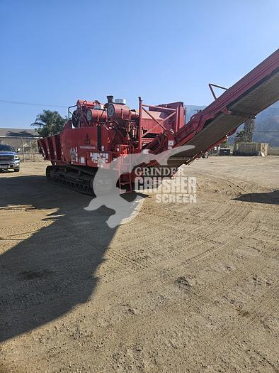 Used 2004 BANDIT BEAST 4680T - HORIZONTAL GRINDER