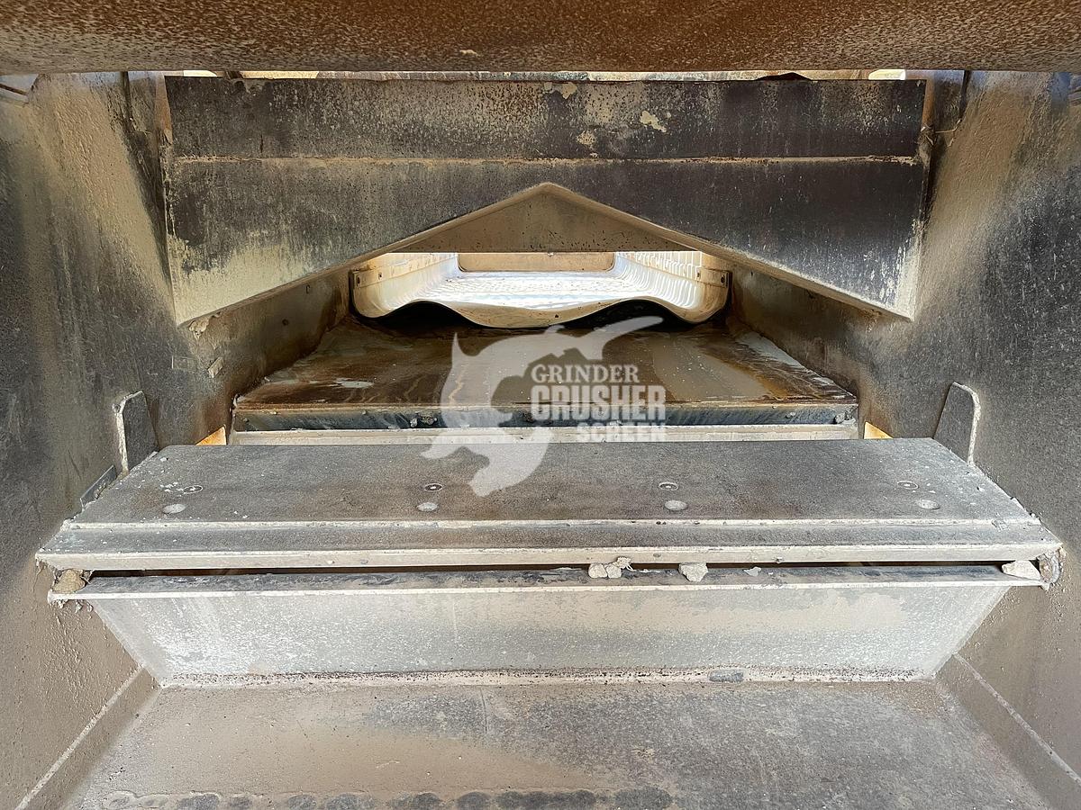 Used 2017 ACTION DENSE-OUT VIBRATORY