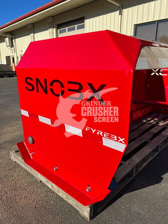 NEW SNOBX
