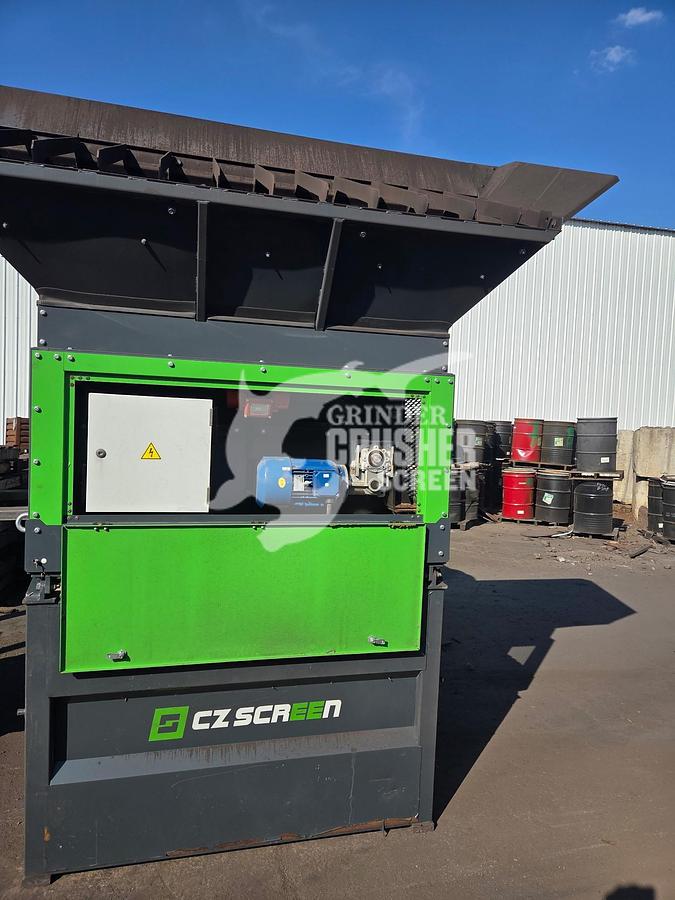 Used 2023 CZ SCREEN MDS MIDI