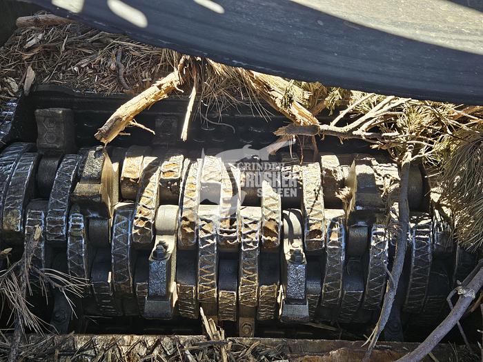 Used 2000 MORBARK 1300