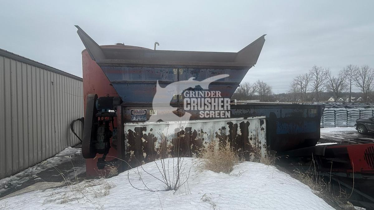 Used 1998 BECKER UNDERWOOD SECOND HARVESTER 200