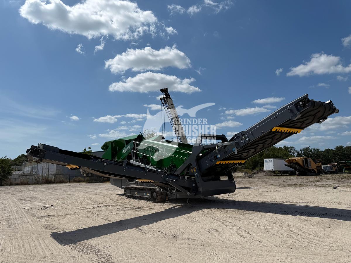 Used 2023 MCCLOSKEY R155