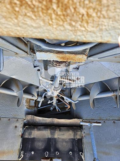 Used 2001 Freightliner FL80 EB40