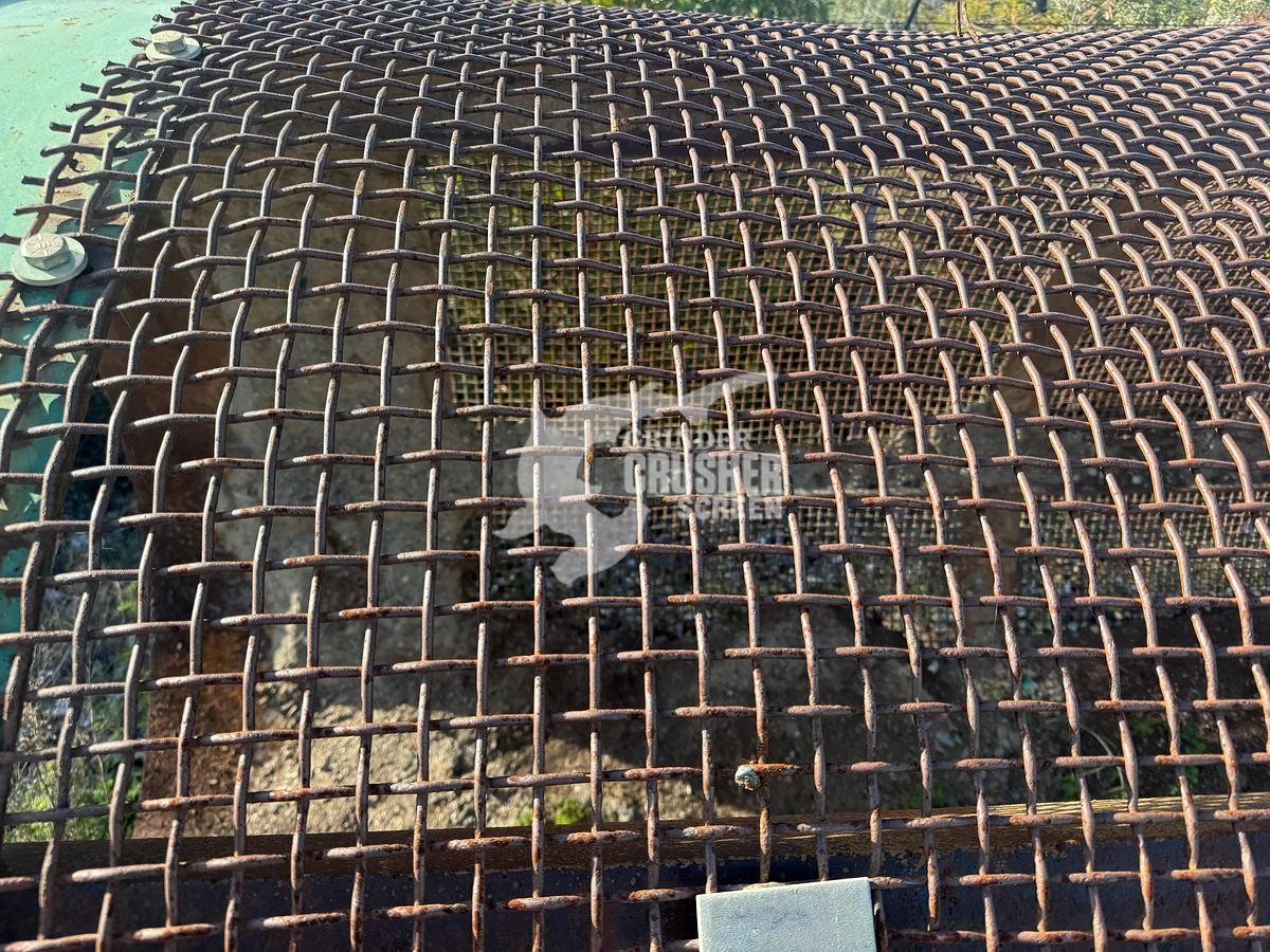 Used 2004 MCCLOSKEY 621