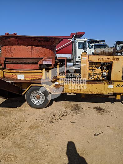 Used 1990 HAYBUSTER IG8 - TUB GRINDER