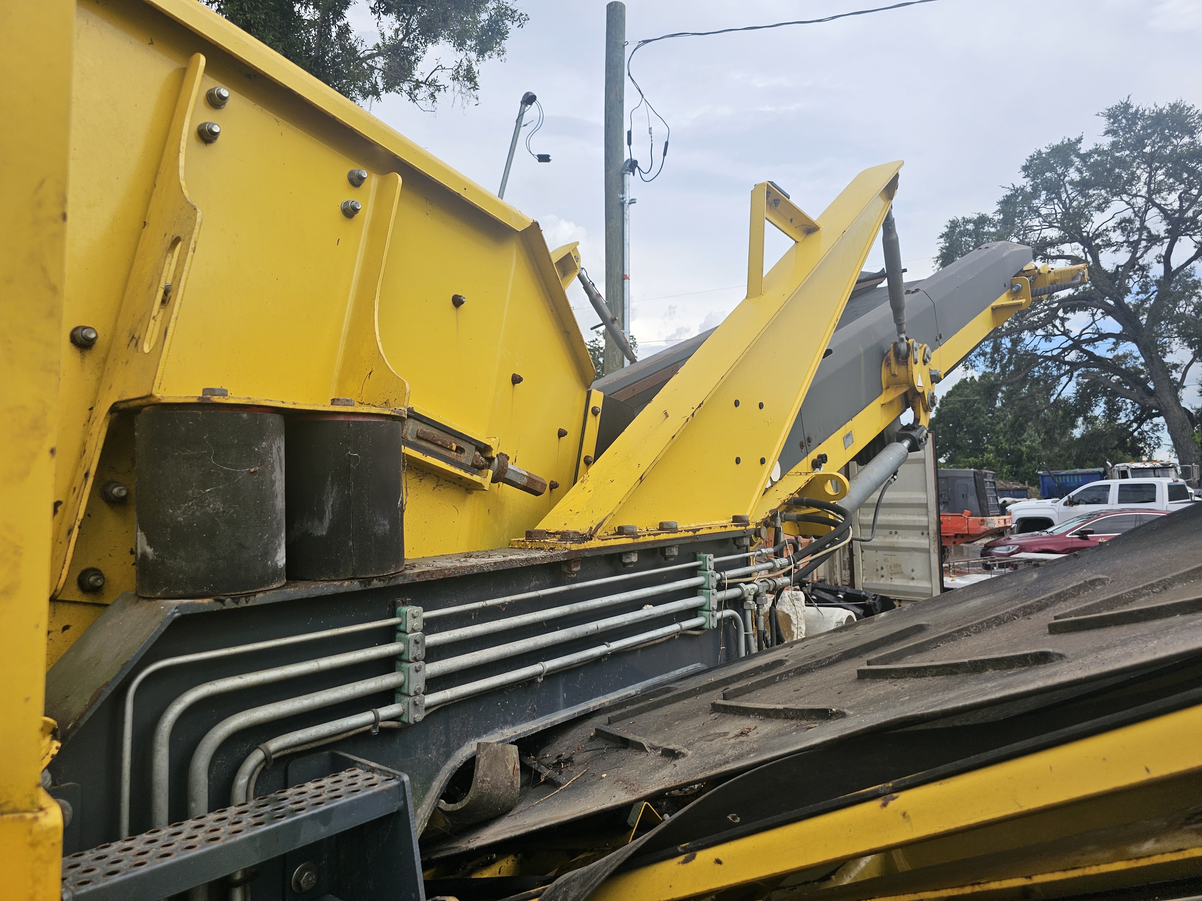 Used 2014 KEESTRACK COMBO