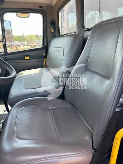 Used 2003 Freightliner/Rexius EB60