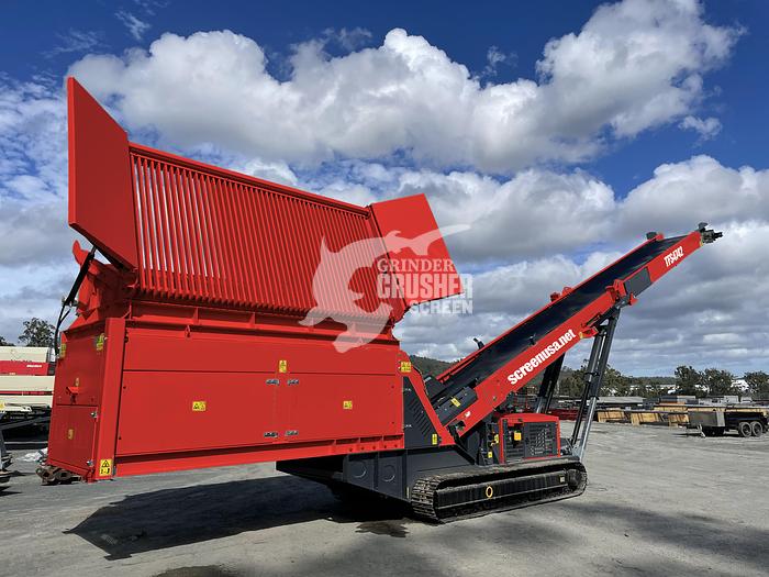 NEW SCREEN USA TRACK MOUNTED FEEDER STACKING TFS4742