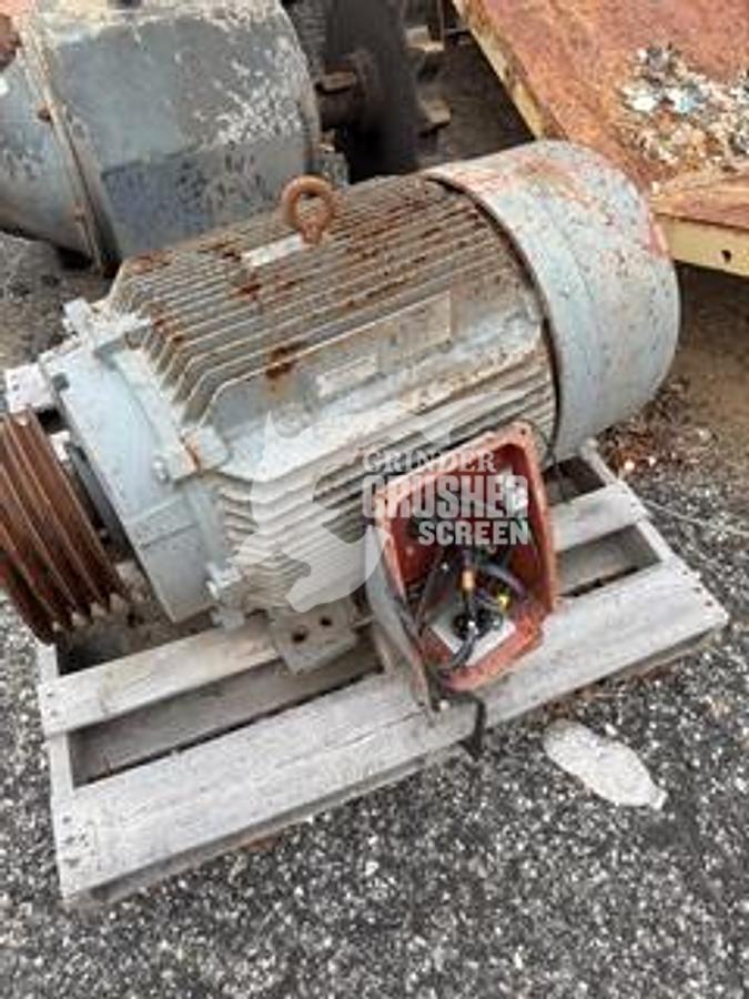 Used 2015 Rotascreen 70'x10'