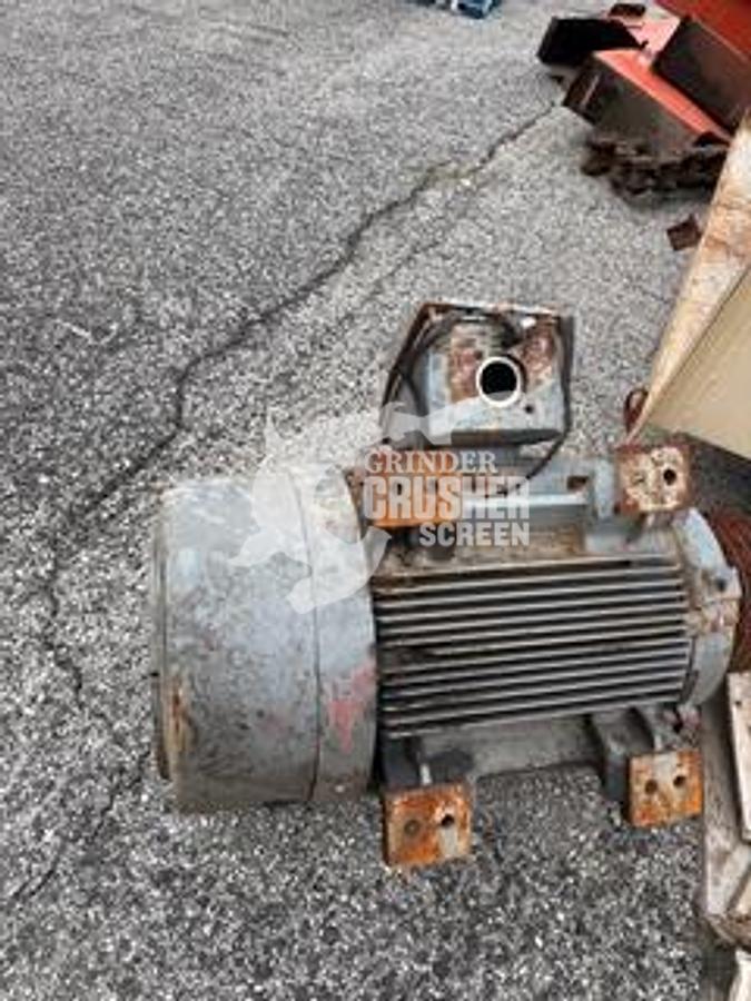 Used 2015 Rotascreen 70'x10'