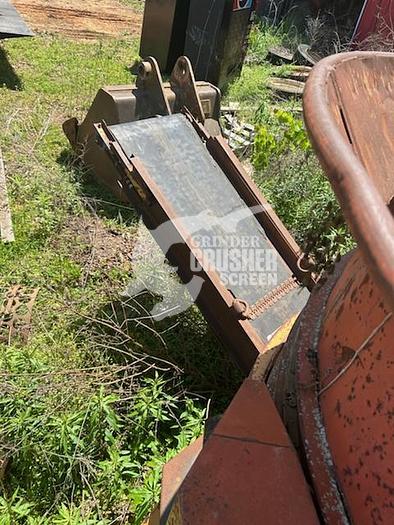 Used 1990 HAYBUSTER IG8 - TUB GRINDER