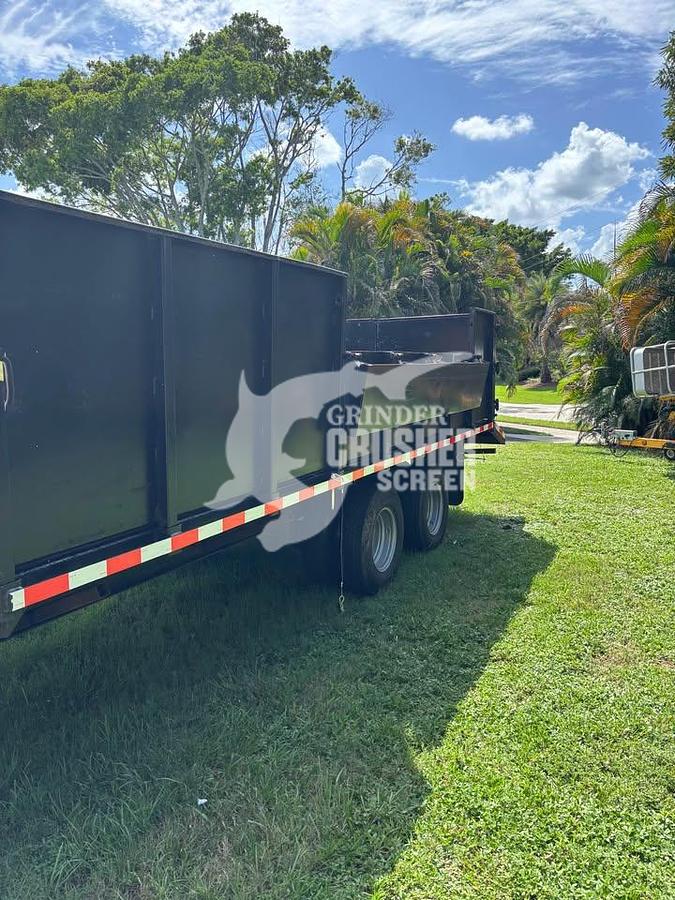 Used 2026 Gooseneck 20 Yards Trailer