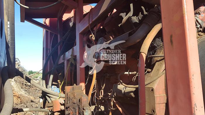 Used 2003 MORBARK 5600 - HORIZONTAL GRINDER