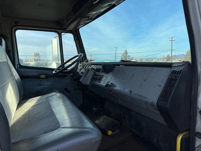 Used 1997 BLO-TECH/FREIGHTLINER BT40/FL80