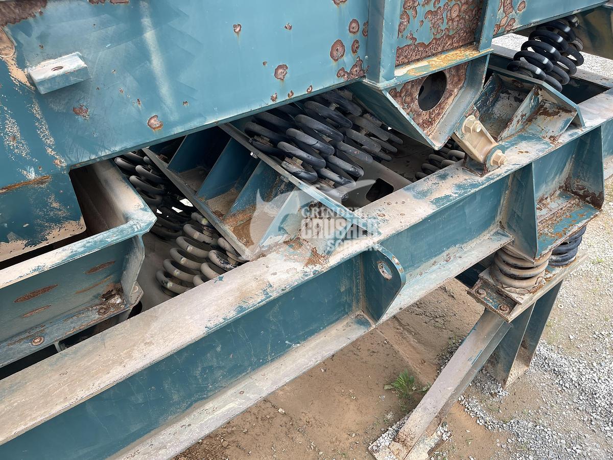 Used 2017 ACTION DENSE-OUT VIBRATORY