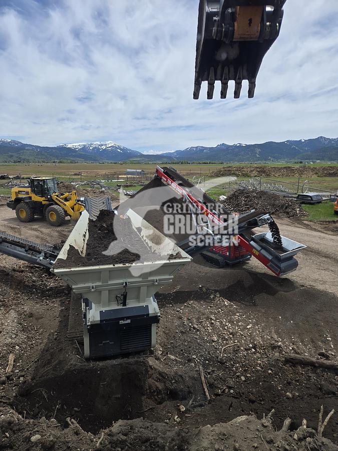 SCREEN USA 3030 - TRACK MOUNTED CONVEYOR