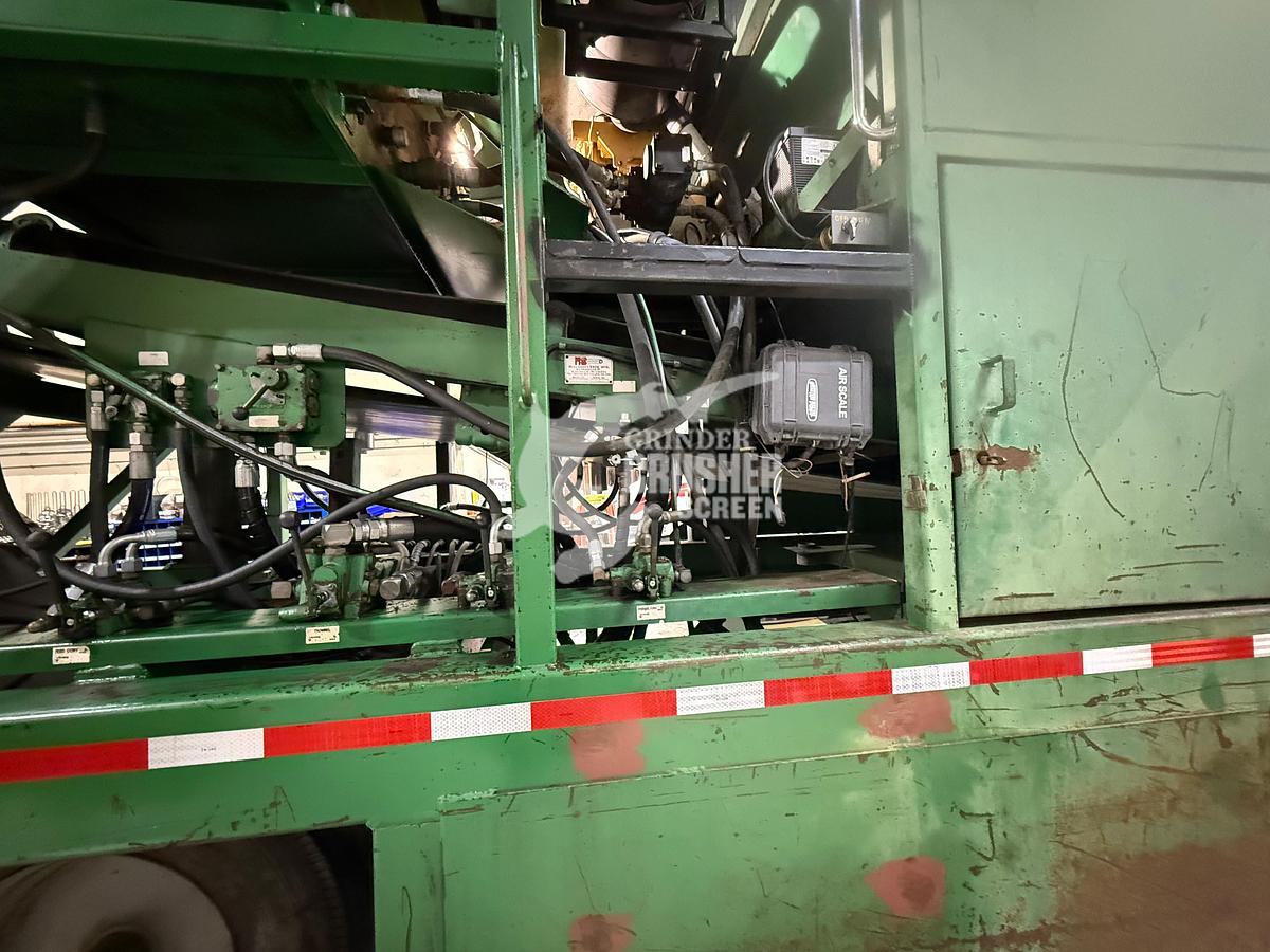 Used 2004 MCCLOSKEY 621