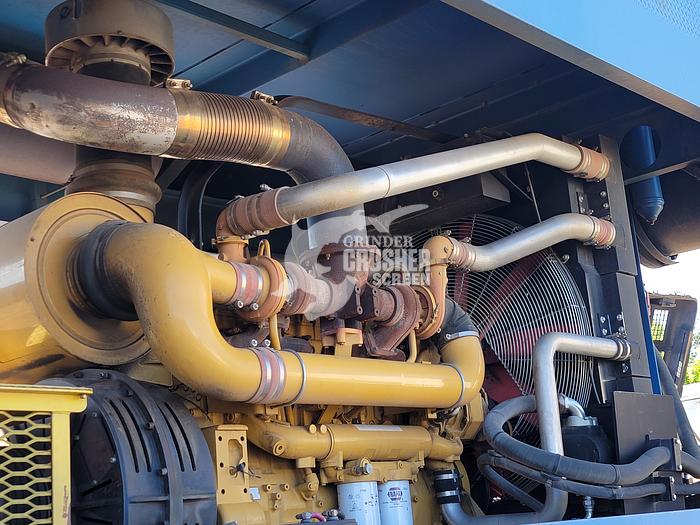 Used 2016 UNIVERSAL REFINER RMAG 92