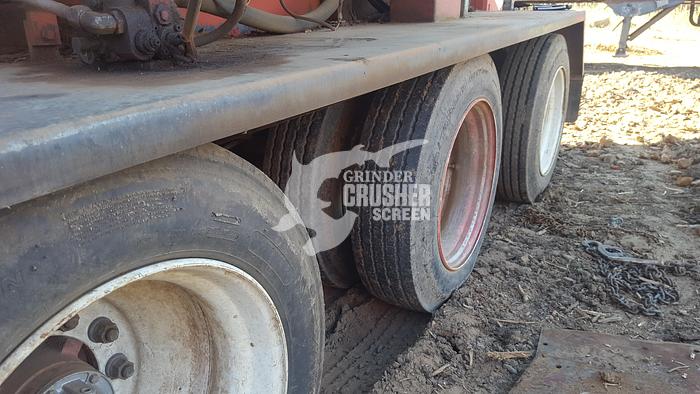 Used 2003 MORBARK 5600 - HORIZONTAL GRINDER