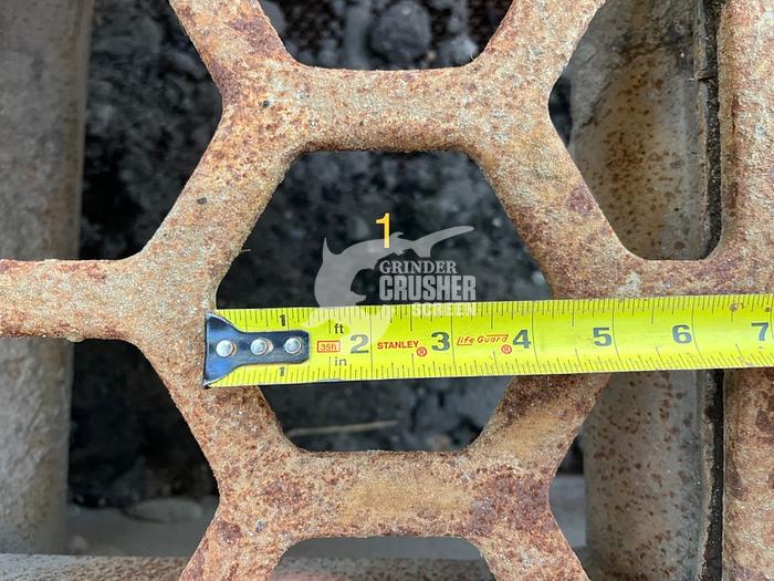 Used 2013 MCCLOSKEY R155