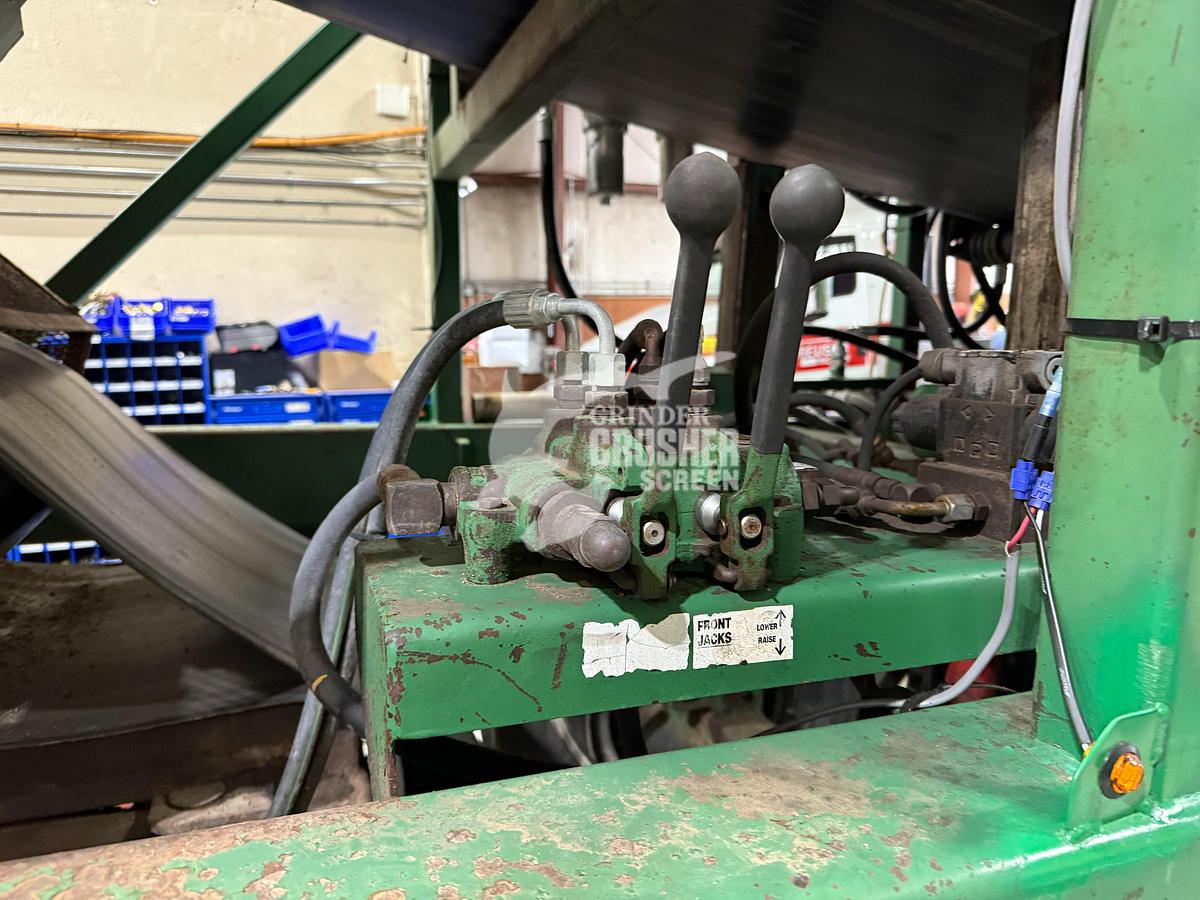 Used 2004 MCCLOSKEY 621