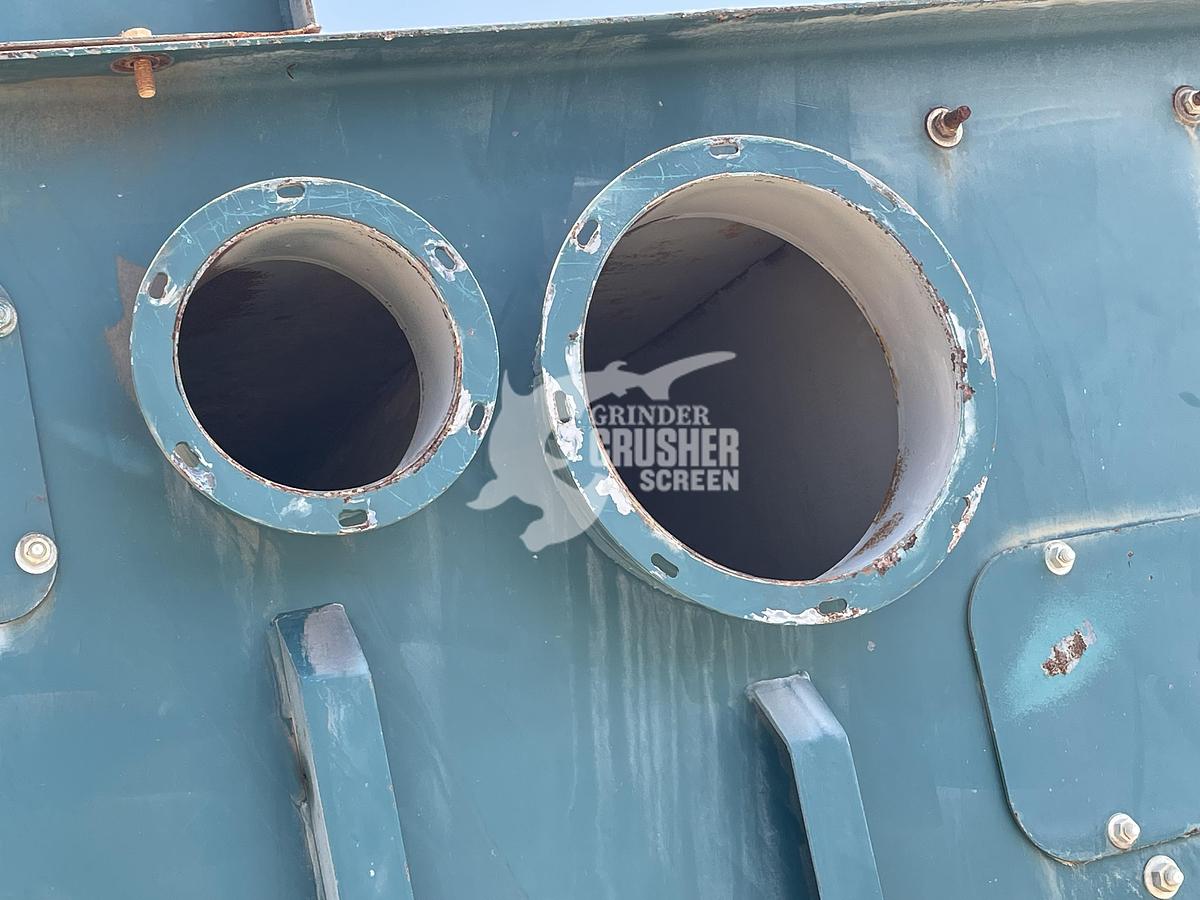 Used 2015 ACTION DENSE-OUT AIR VIBRATOR