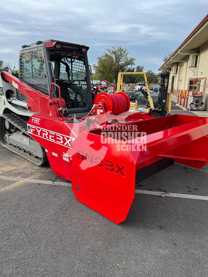 NEW SNOBX