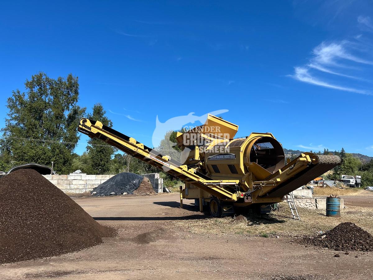 2015 SCREEN MACHINE 612W