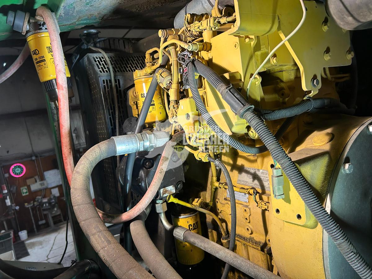 Used 2004 MCCLOSKEY 621