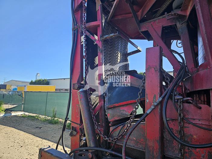 Used 2000 MORBARK 1300