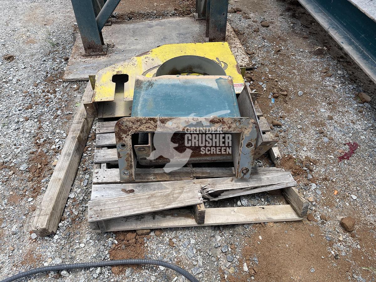 Used 2017 ACTION DENSE-OUT VIBRATORY