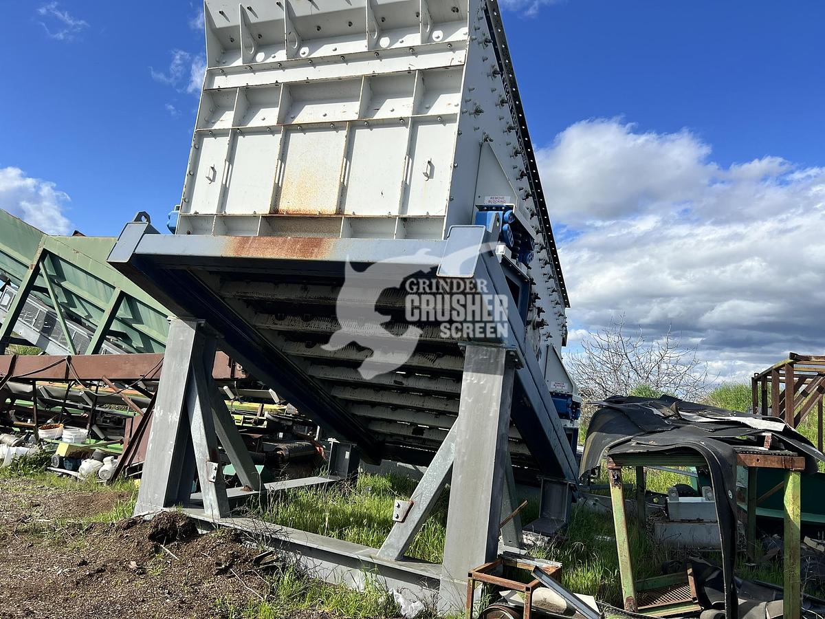 Used 2011 Tycan 1100 816 3D