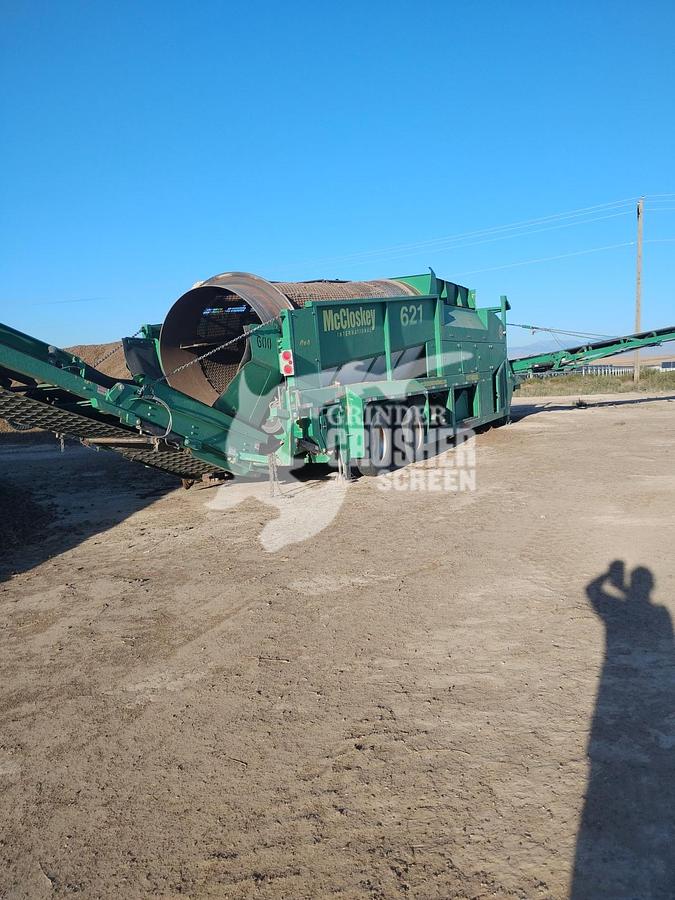 Used 2012 MCCLOSKEY 621RE