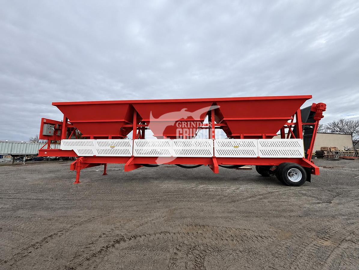 Used NEW SCREEN USA 3 BIN HOPPER FEEDER
