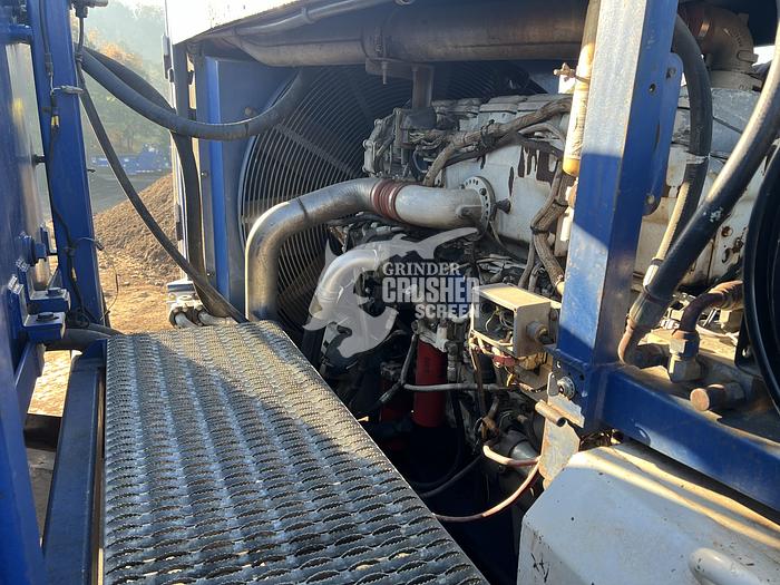 Used 2005 PETERSON PACIFIC 4700B Horizontal Wheel Grinder