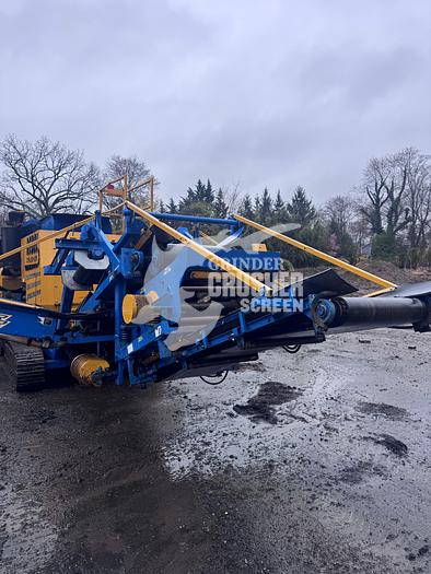 Used 2009 RR EQUIPMENT REBEL