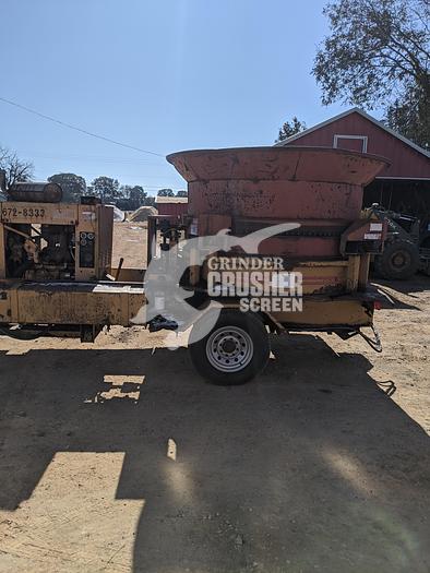 Used 1990 HAYBUSTER IG8 - TUB GRINDER