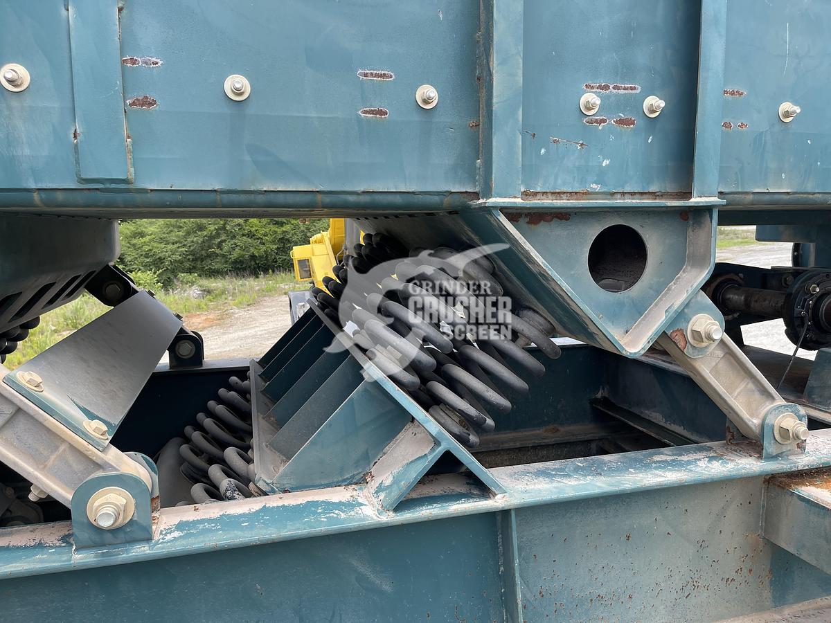 Used 2017 ACTION DENSE-OUT VIBRATORY