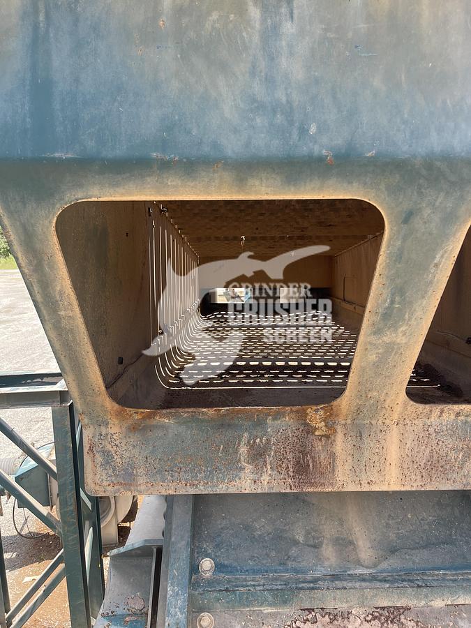 Used 2017 ACTION DENSE-OUT VIBRATORY