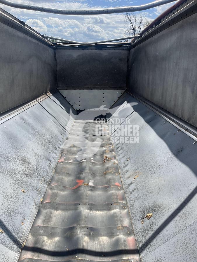 Used 2000 FREIGHTLINER FL-112